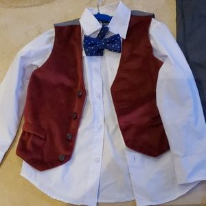 NAUTICA 4 PIECE BOYS SUIT SIZE 6